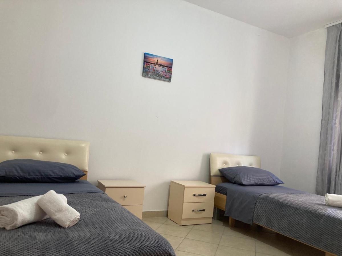 Lungomare Holiday Apartments ドゥラス エクステリア 写真