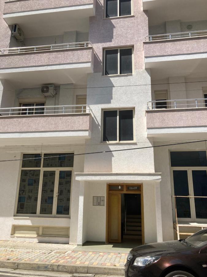 Lungomare Holiday Apartments ドゥラス エクステリア 写真
