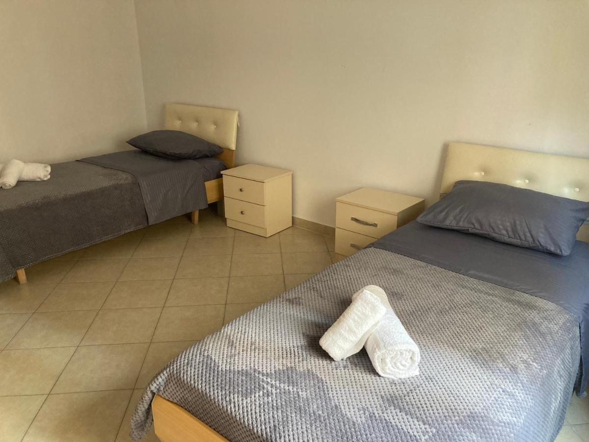 Lungomare Holiday Apartments ドゥラス エクステリア 写真