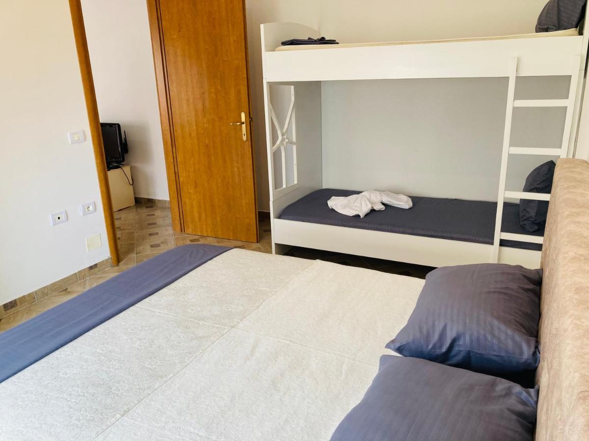 Lungomare Holiday Apartments ドゥラス エクステリア 写真