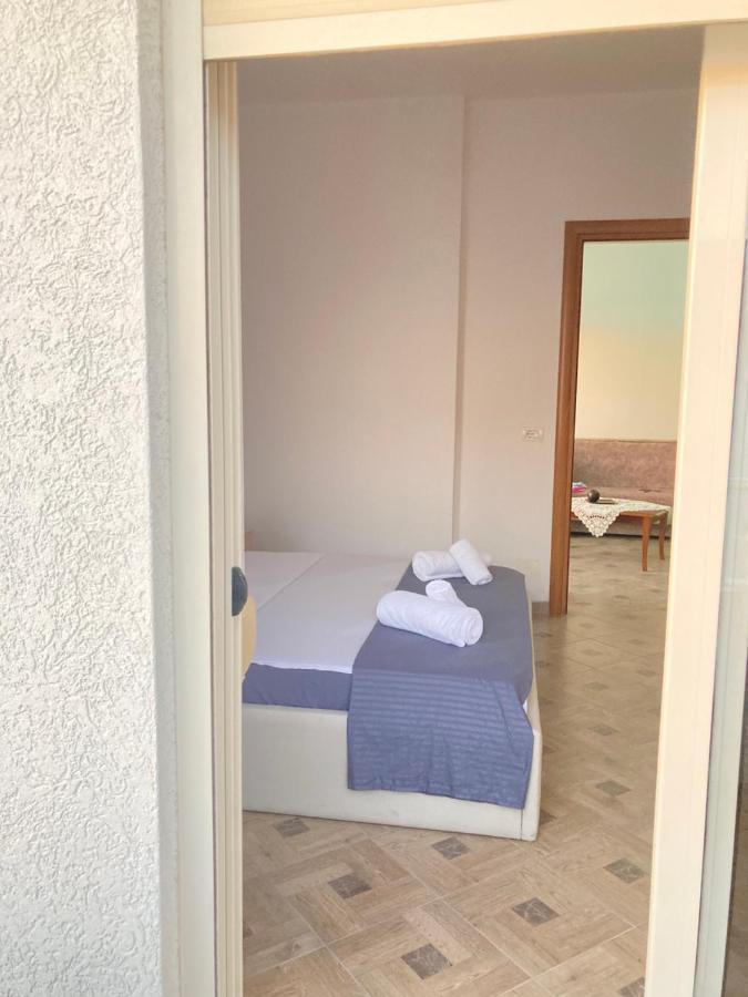 Lungomare Holiday Apartments ドゥラス エクステリア 写真