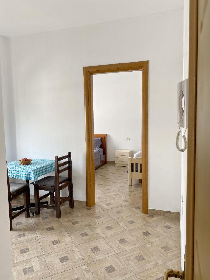Lungomare Holiday Apartments ドゥラス エクステリア 写真