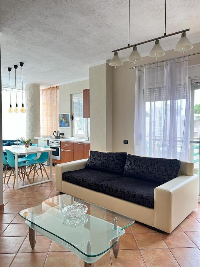 Lungomare Holiday Apartments ドゥラス エクステリア 写真